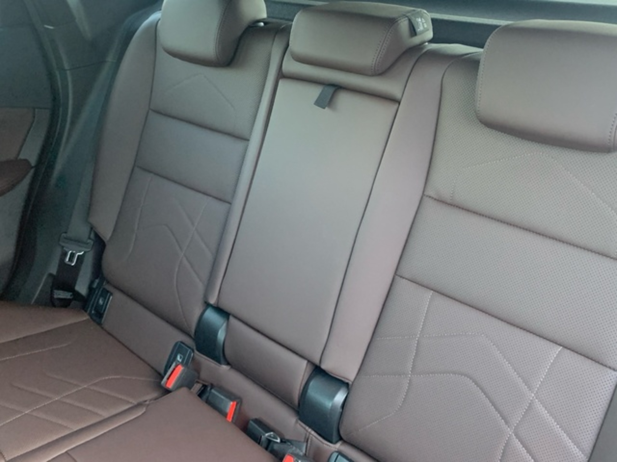 Renting BMW X1 xDrive20d 120 kW (163 CV) 8