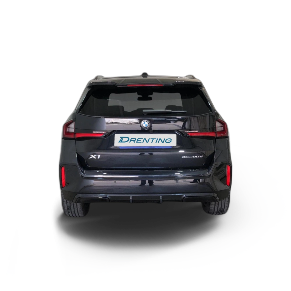 Renting BMW X1 xDrive20d 120 kW (163 CV) 9 3