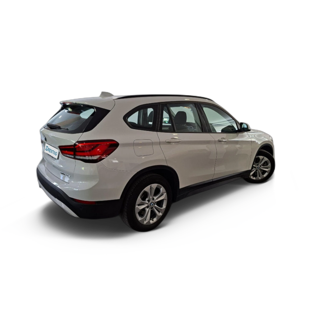 Renting BMW X1 xDrive25e 162 kW (220 CV) 8