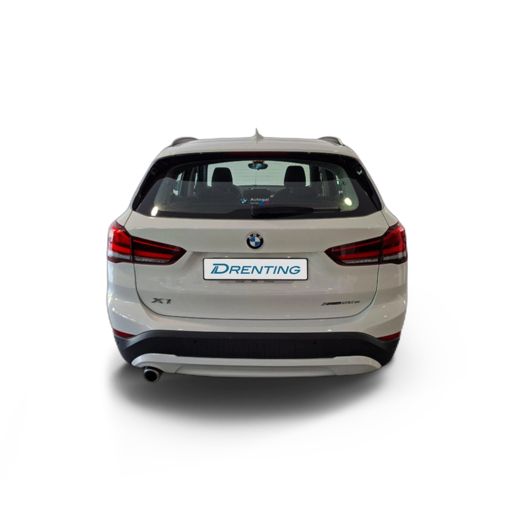 Renting BMW X1 xDrive25e 162 kW (220 CV) 8
