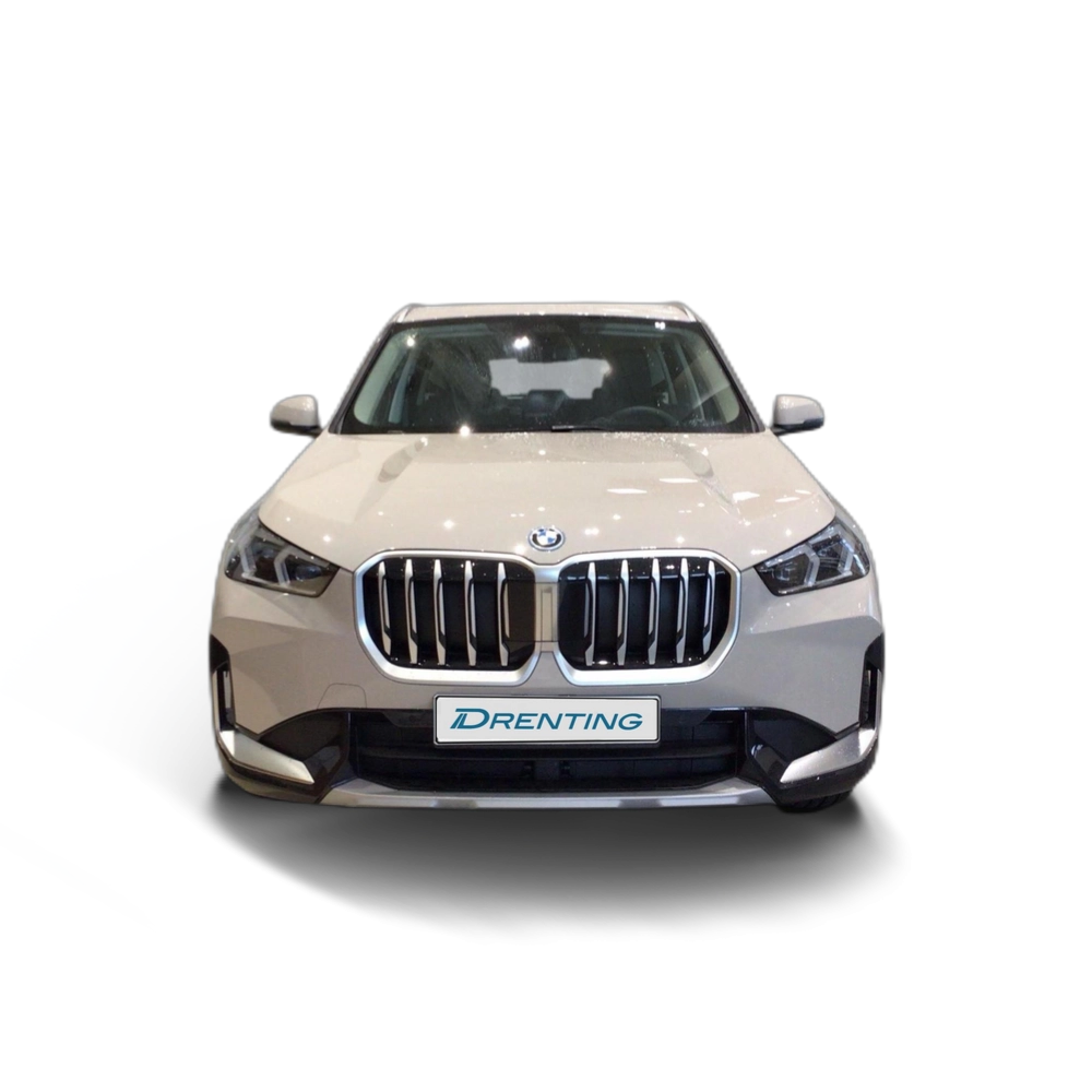 Renting BMW X1 xDrive25e 180 kW (245 CV) 10 10