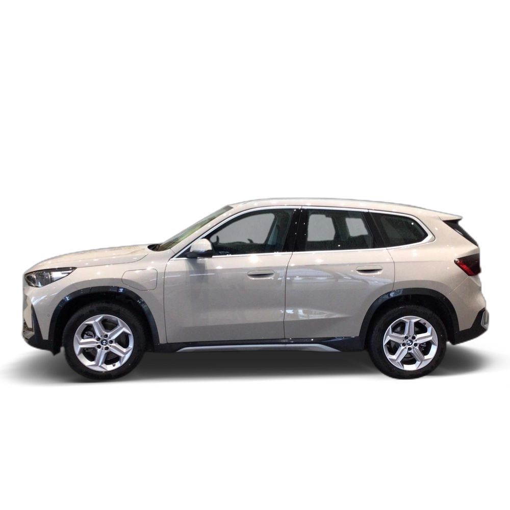 Renting BMW X1 xDrive25e 180 kW (245 CV) 10 10
