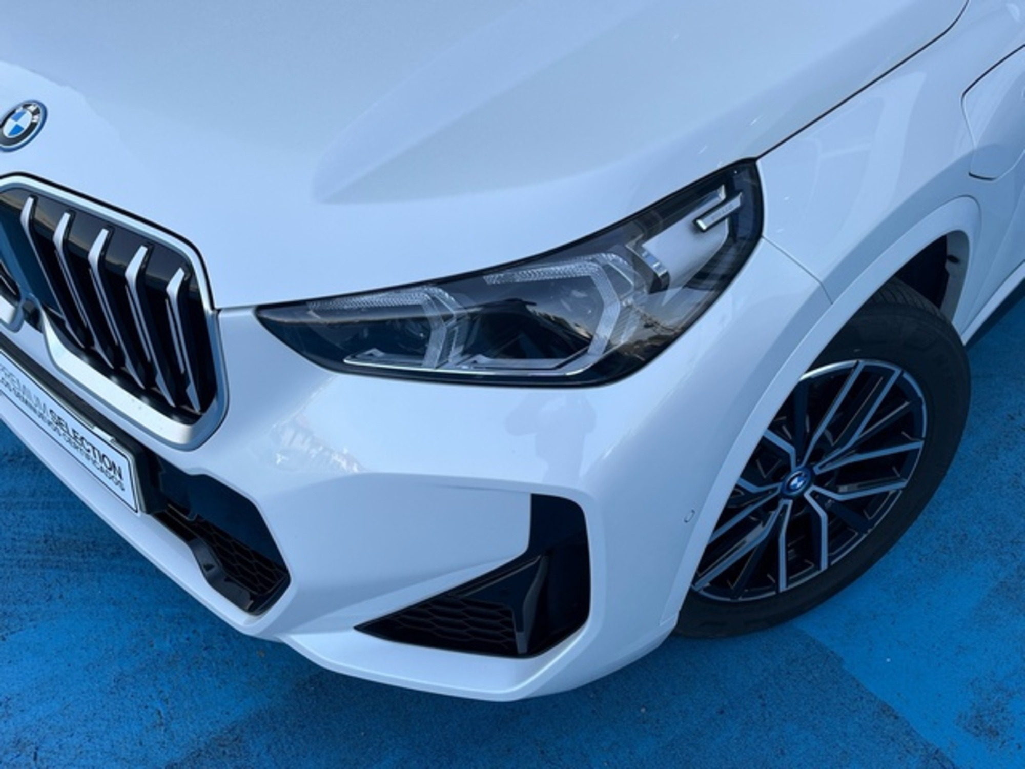 Renting BMW X1 xDrive25e 180 kW (245 CV) 10 21