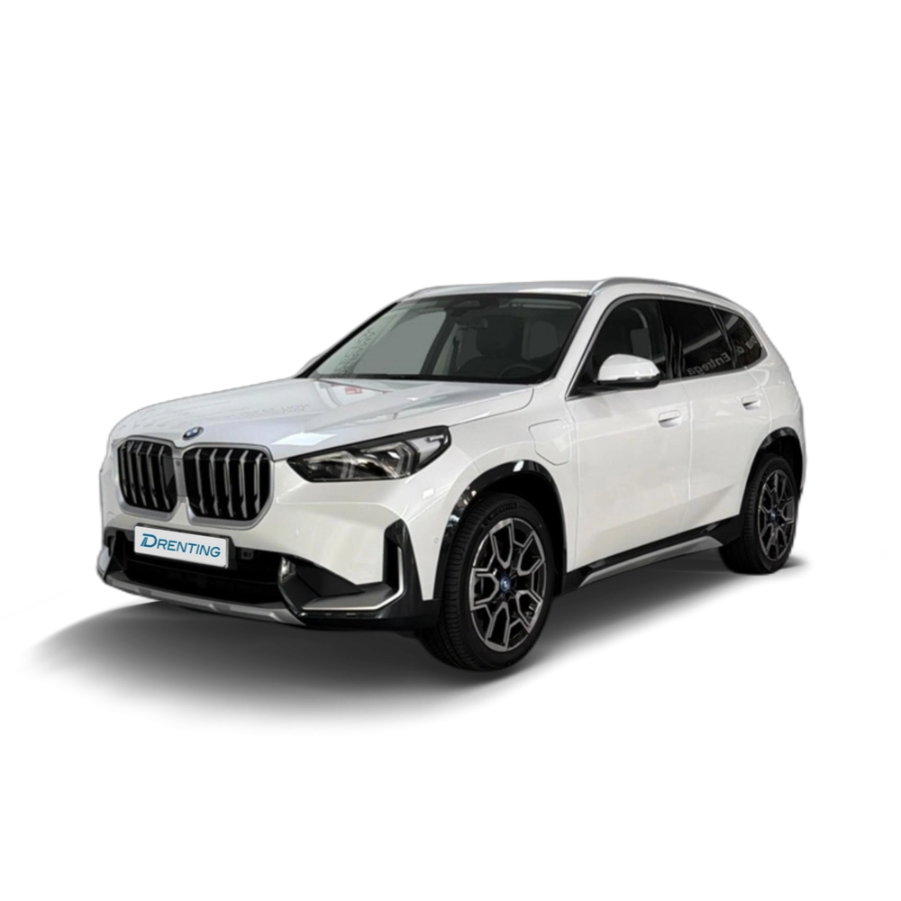 Renting BMW X1 xDrive25e 180 kW (245 CV) 4 8