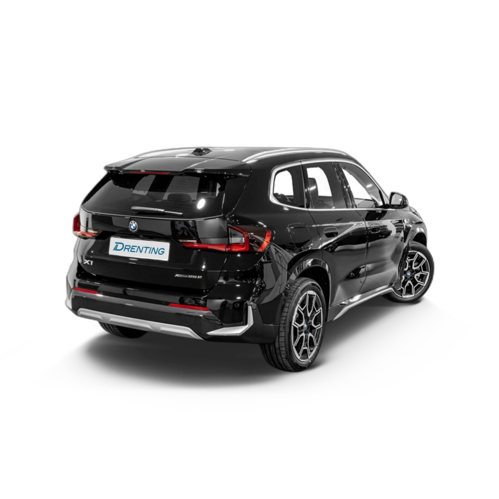 Renting BMW X1 xDrive25e 180 kW (245 CV) 4 17