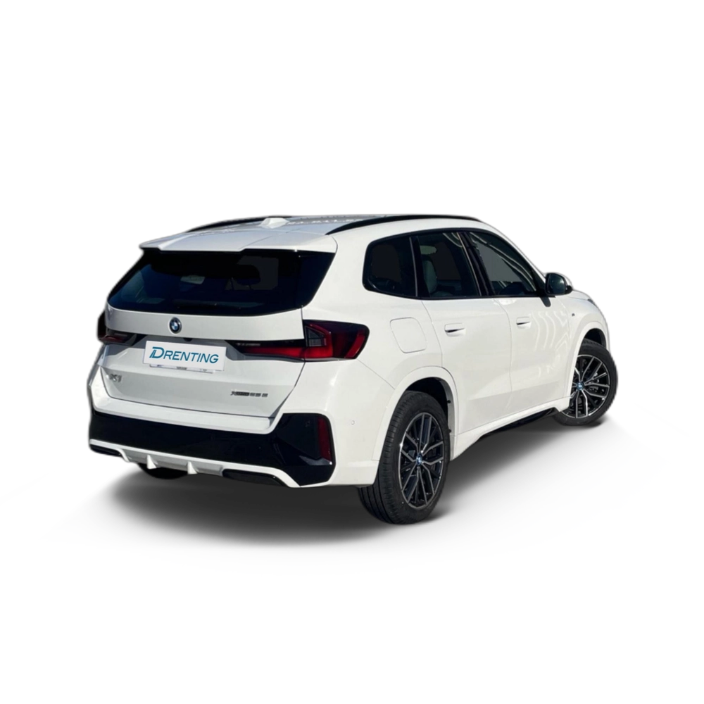 Renting BMW X1 xDrive25e 180 kW (245 CV) 9 5