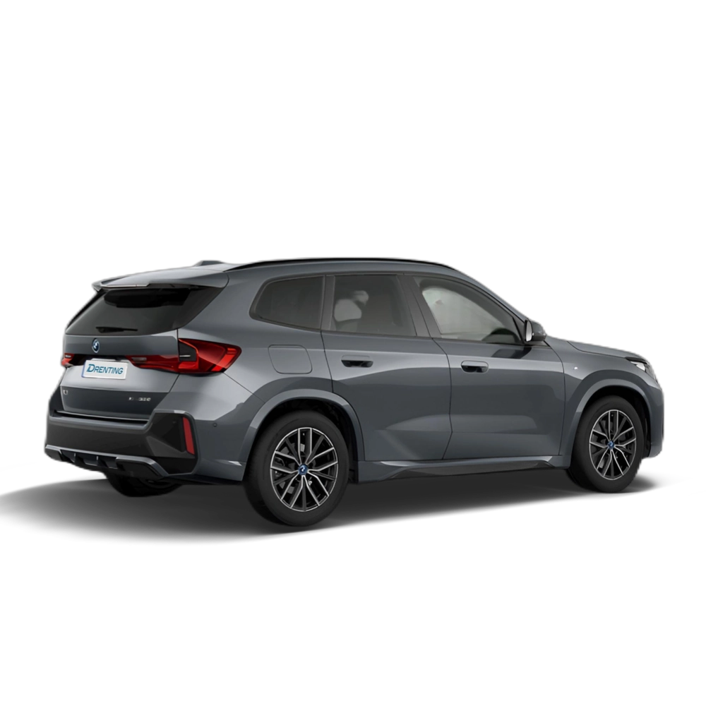Renting BMW X1 xDrive30e 240 kW (326 CV) 7 5