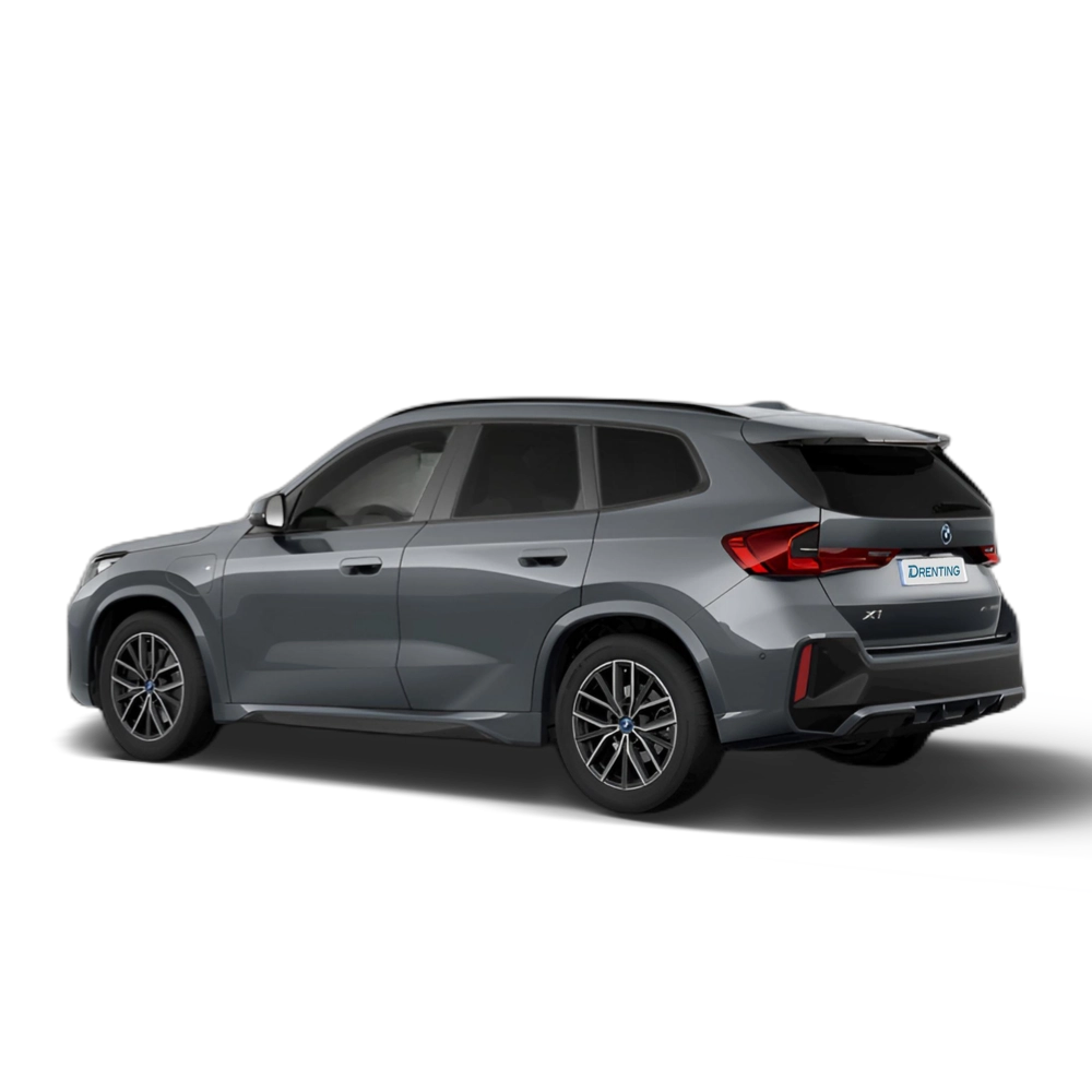 Renting BMW X1 xDrive30e 240 kW (326 CV) 7 5