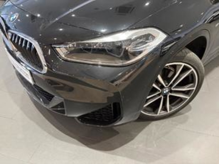 Renting BMW X2 sDrive16d 85 kW (116 CV)