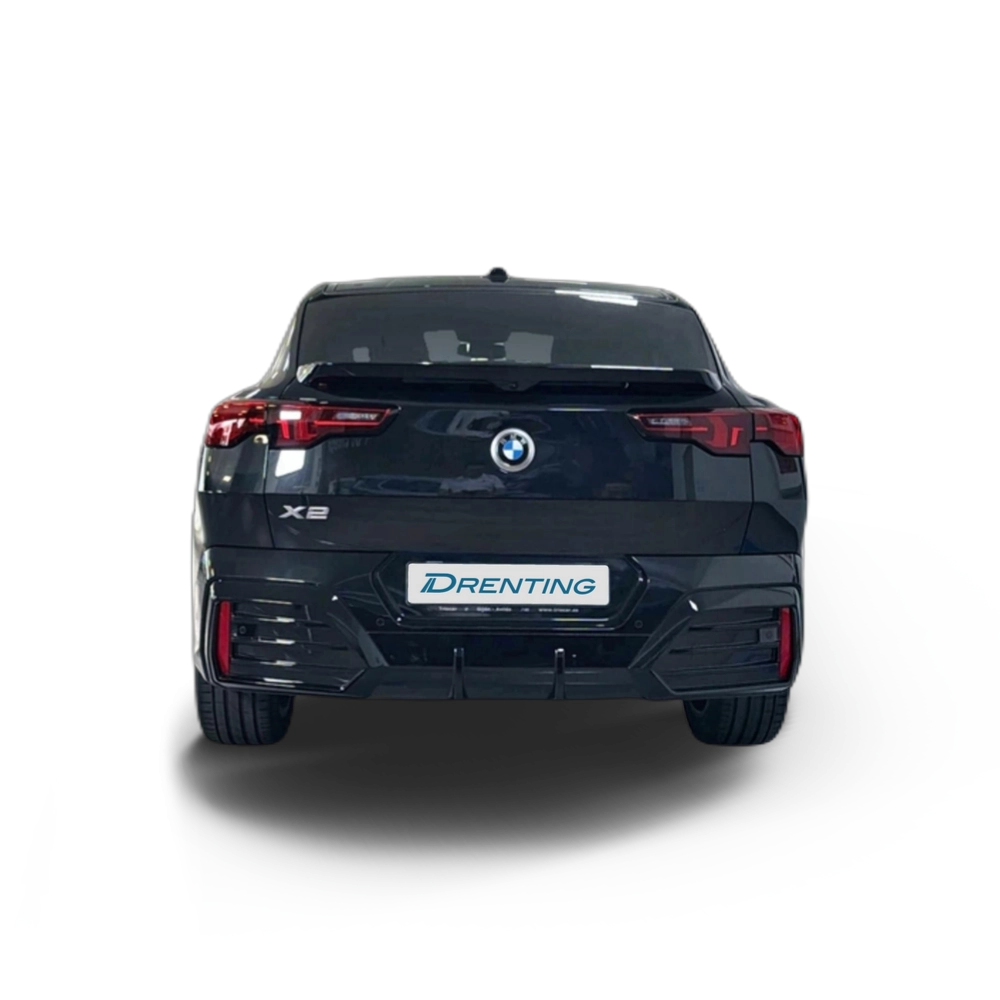 Renting BMW X2 sDrive18d 110 kW (150 CV) 17 1