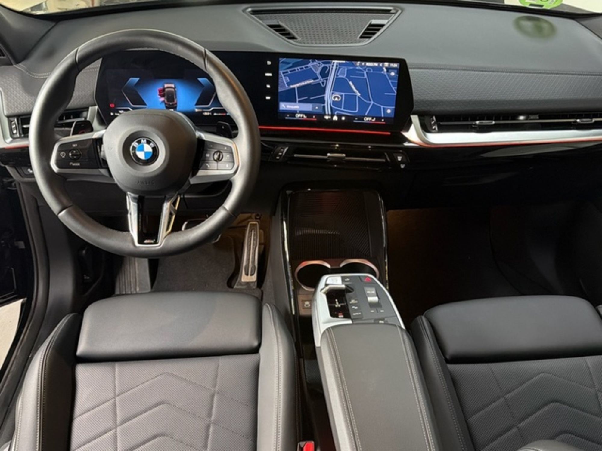 Renting BMW X2 sDrive18d 110 kW (150 CV) 17 1
