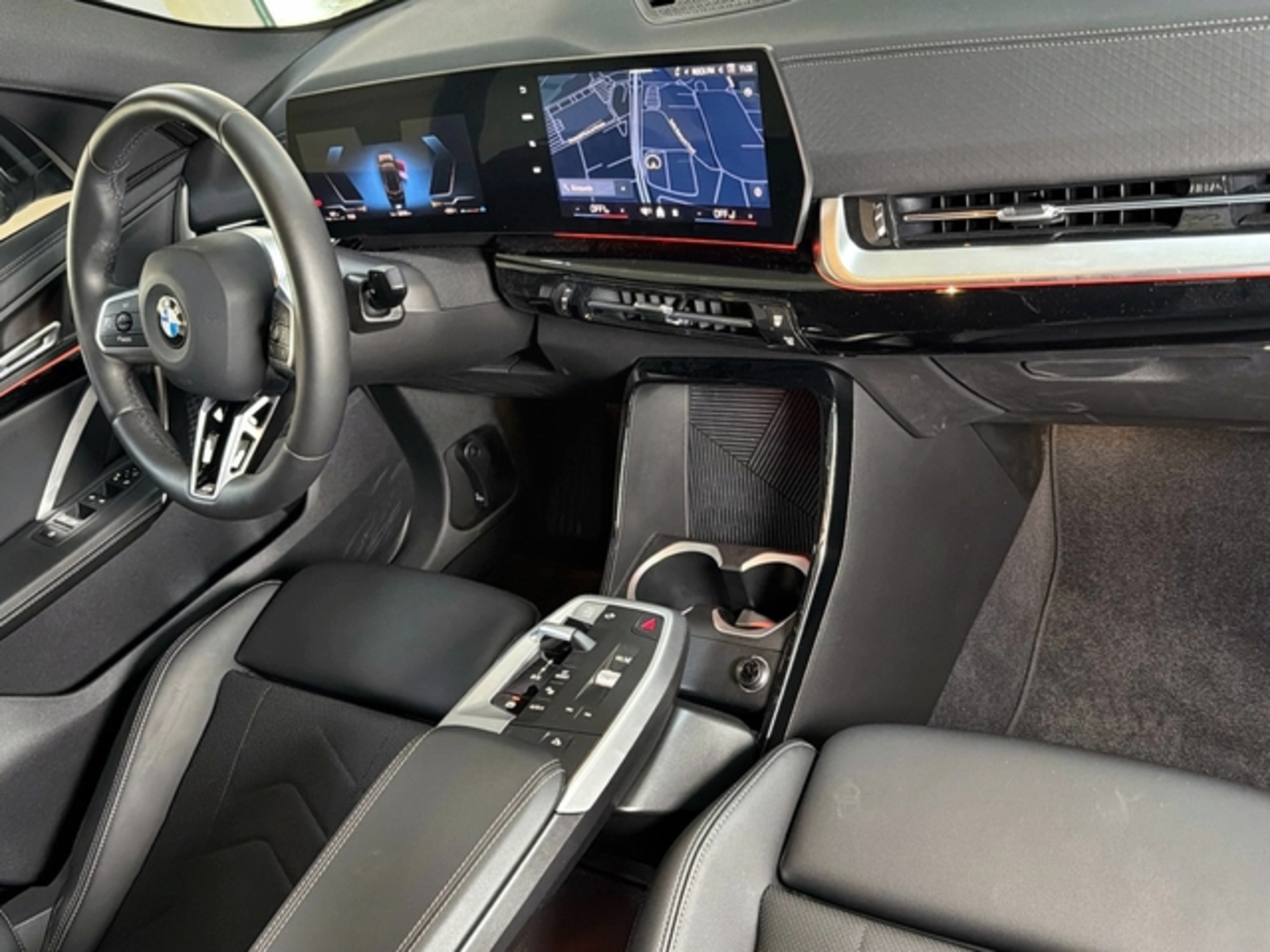 Renting BMW X2 sDrive18d 110 kW (150 CV) 17 1