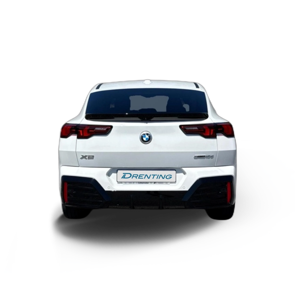 Renting BMW X2 sDrive18d 110 kW (150 CV) 21 4