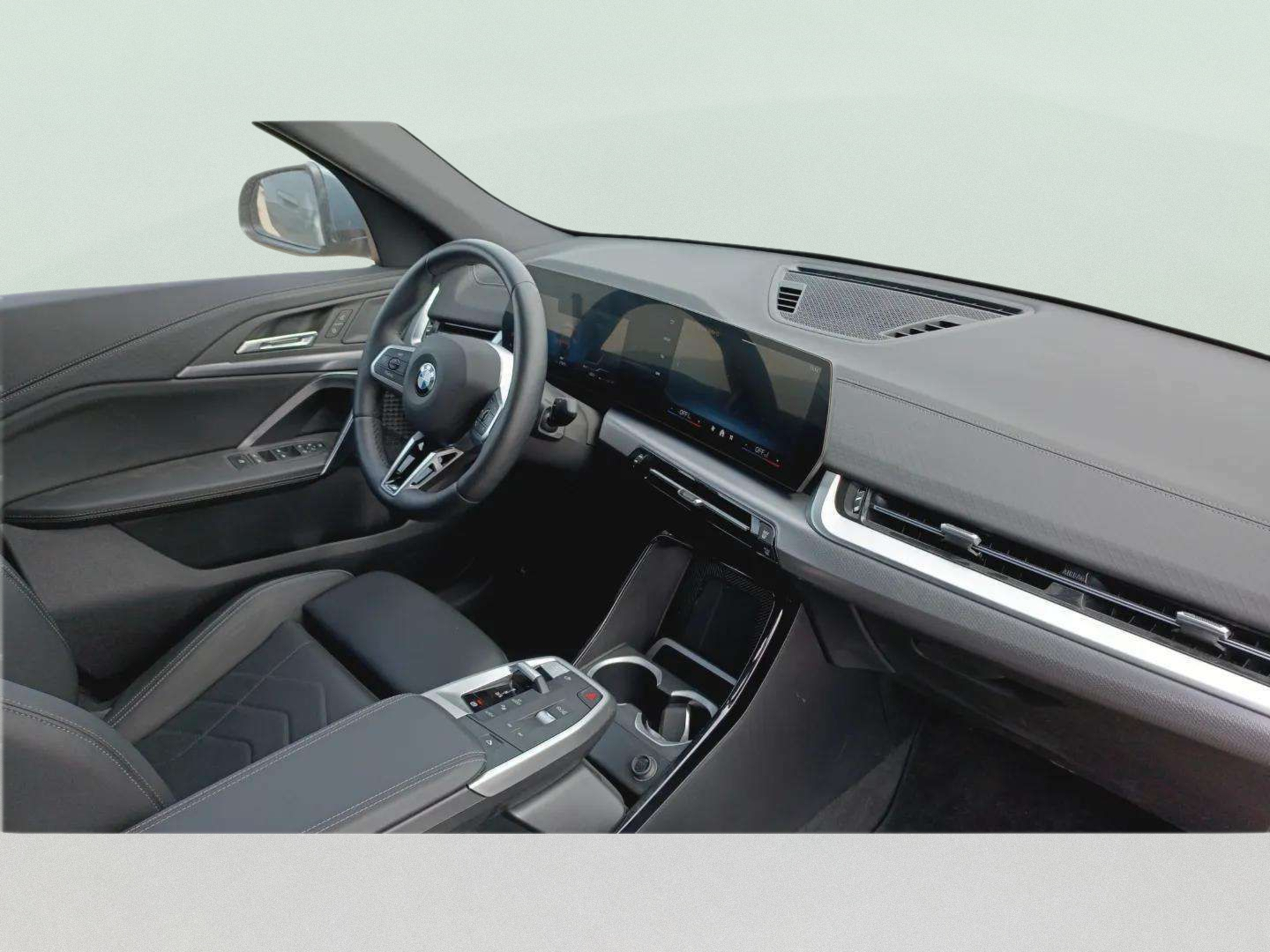 Renting BMW X2 sDrive18d 110 kW (150 CV) 29 4