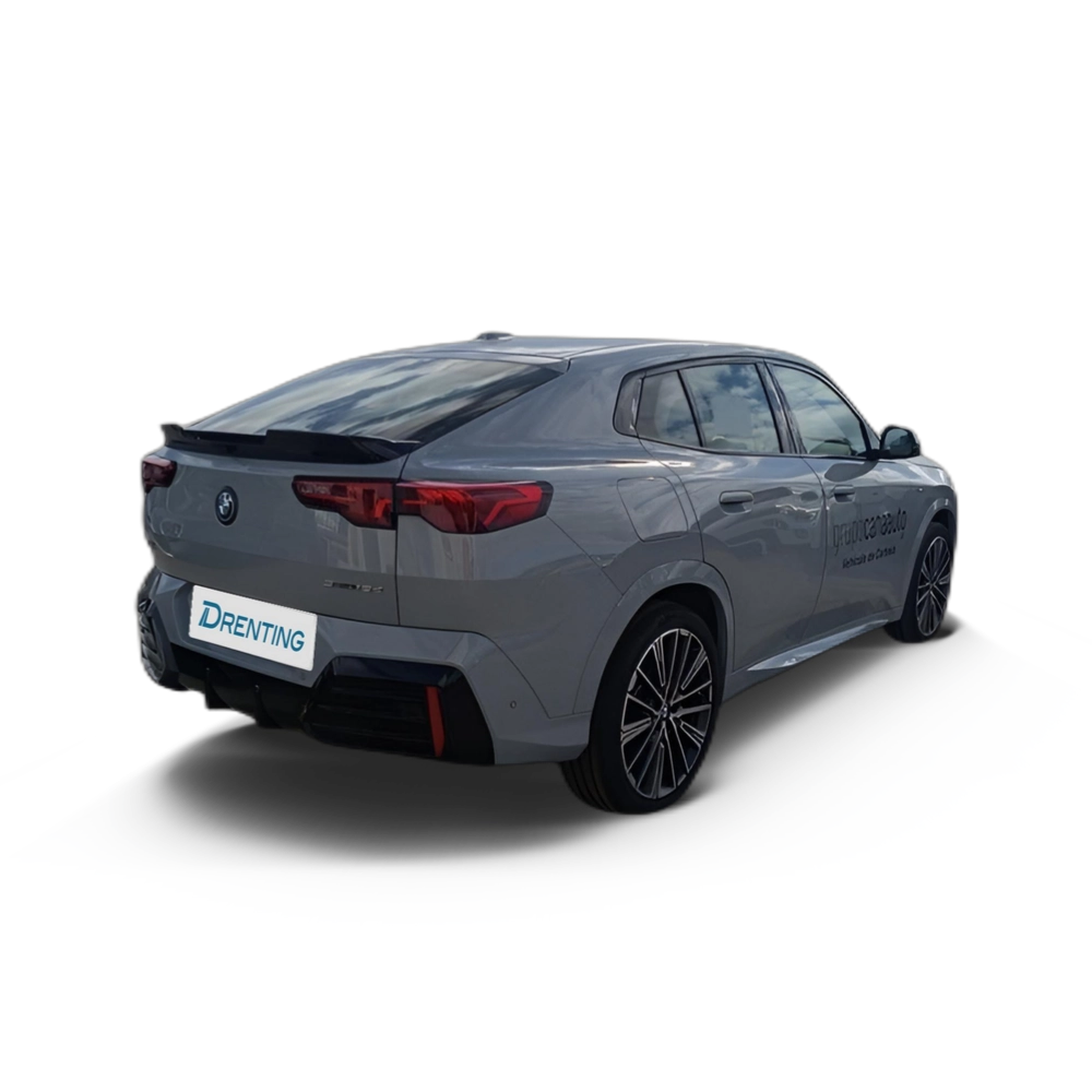 Renting BMW X2 sDrive18d 110 kW (150 CV) 5