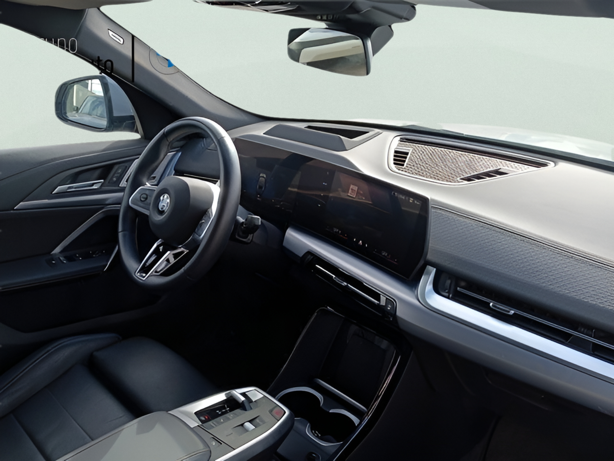 Renting BMW X2 sDrive18d 110 kW (150 CV) 5