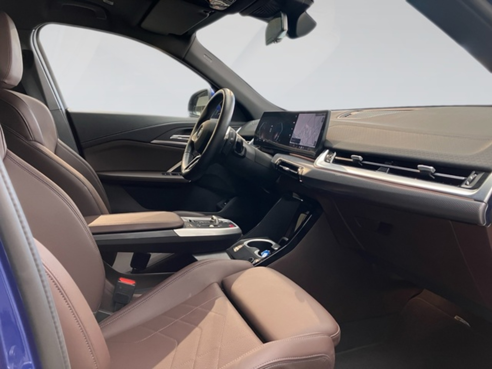 Renting BMW X2 sDrive18d 110 kW (150 CV) 5 1
