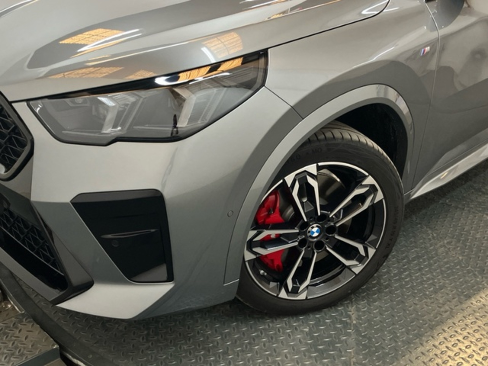 Renting BMW X2 sDrive18d 110 kW (150 CV) 9 3