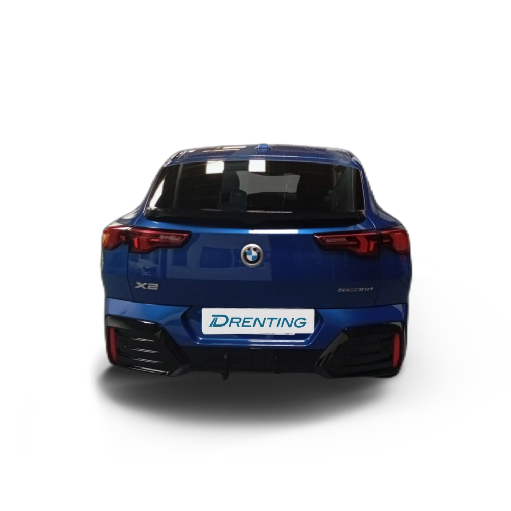 Renting BMW X2 sDrive18d 110 kW (150 CV) 9 6