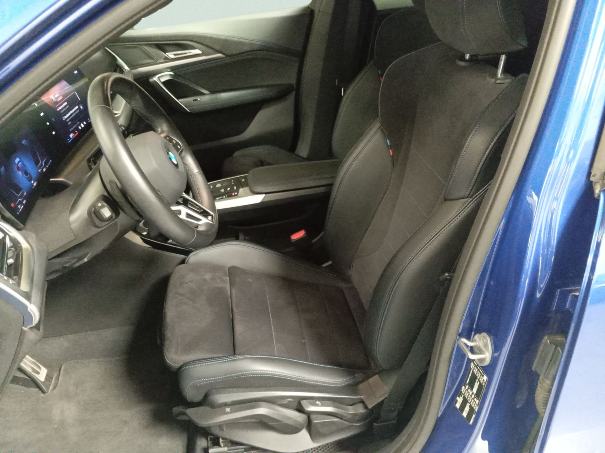 Renting BMW X2 sDrive18d 110 kW (150 CV) 9 6