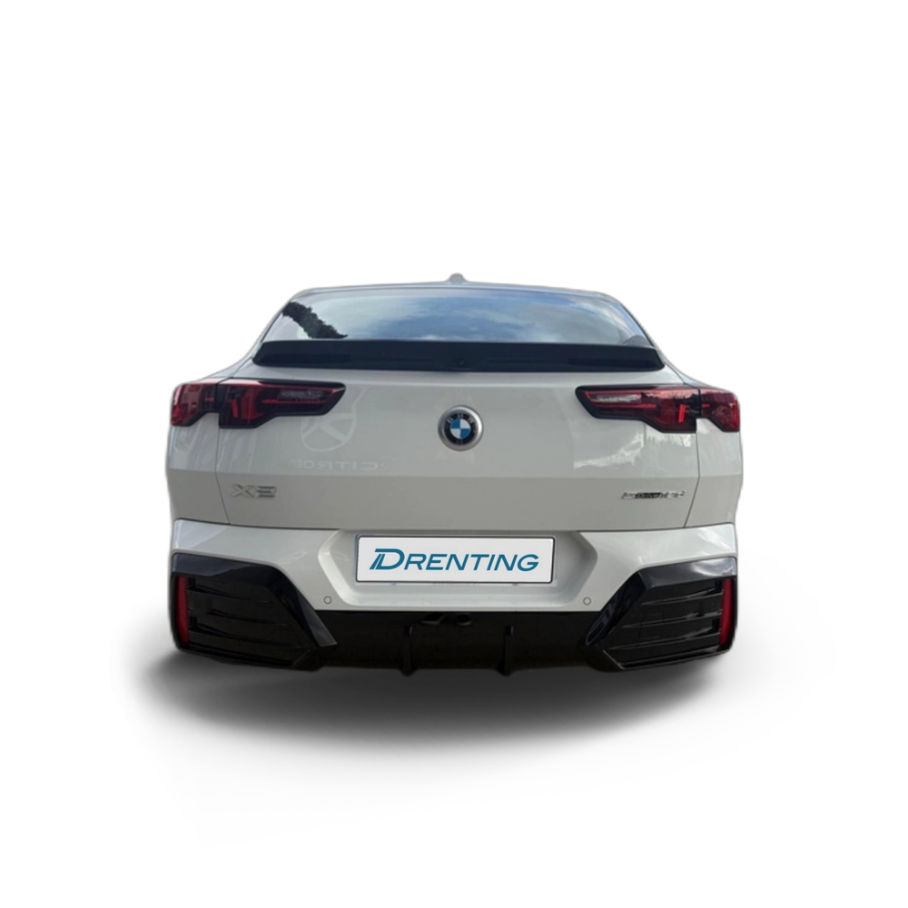 Renting BMW X2 sDrive18d 110 kW (150 CV) 9