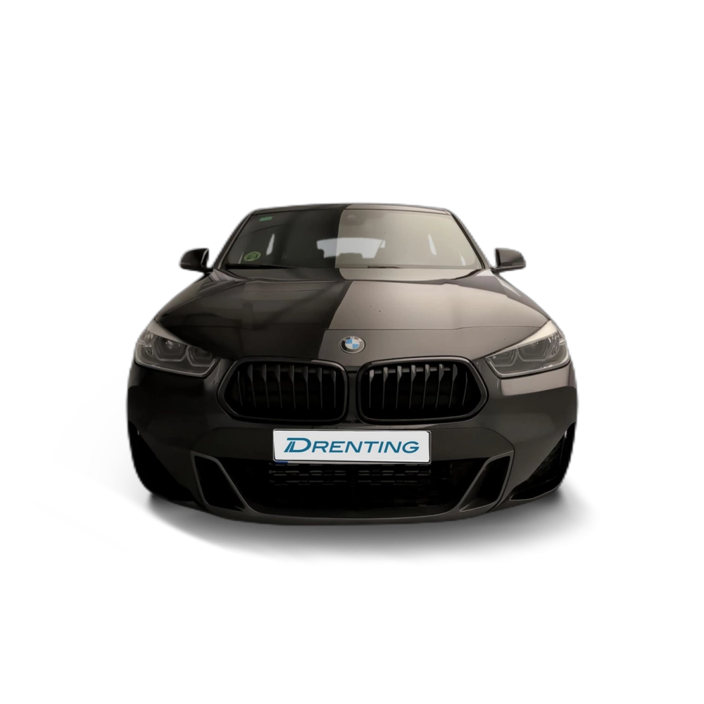 Renting BMW X2 sDrive18d 110 kW (150 CV) 9 9