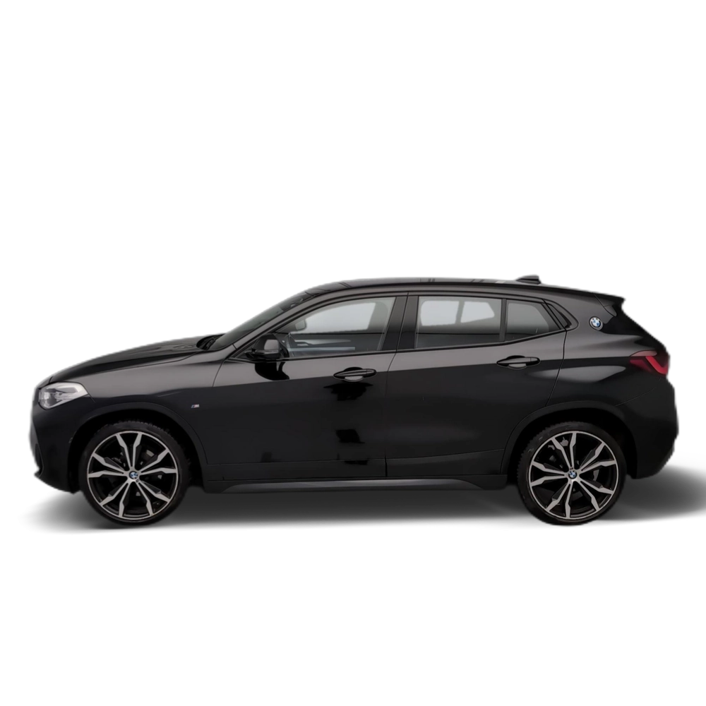 Renting BMW X2 sDrive18d 110 kW (150 CV) 9 9