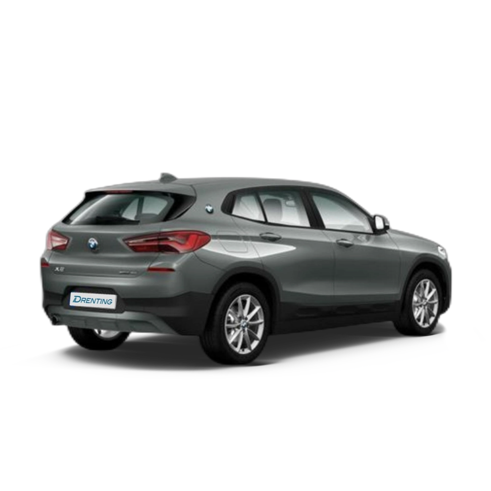 Renting BMW X2 sDrive18i 103 kW (140 CV) 5