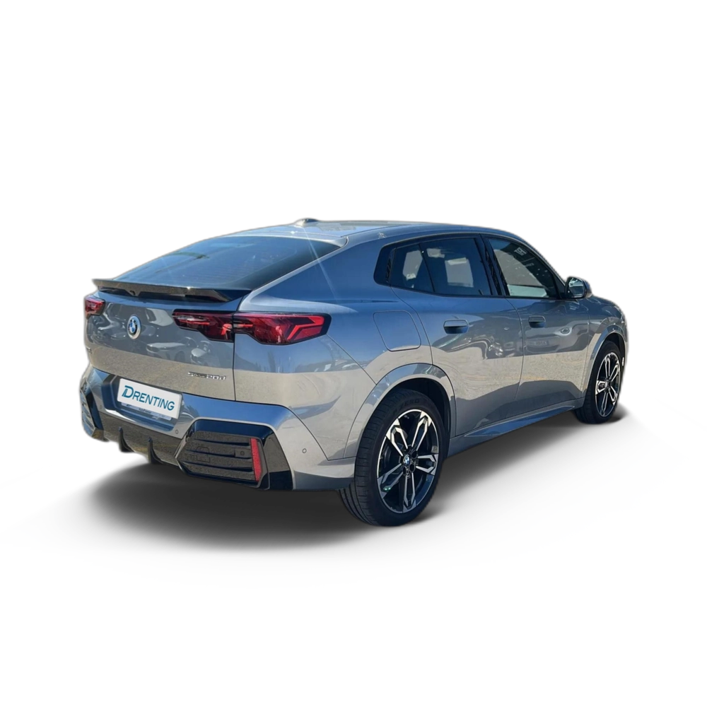 Renting BMW X2 sDrive20d 120 kW (163 CV) 5 2