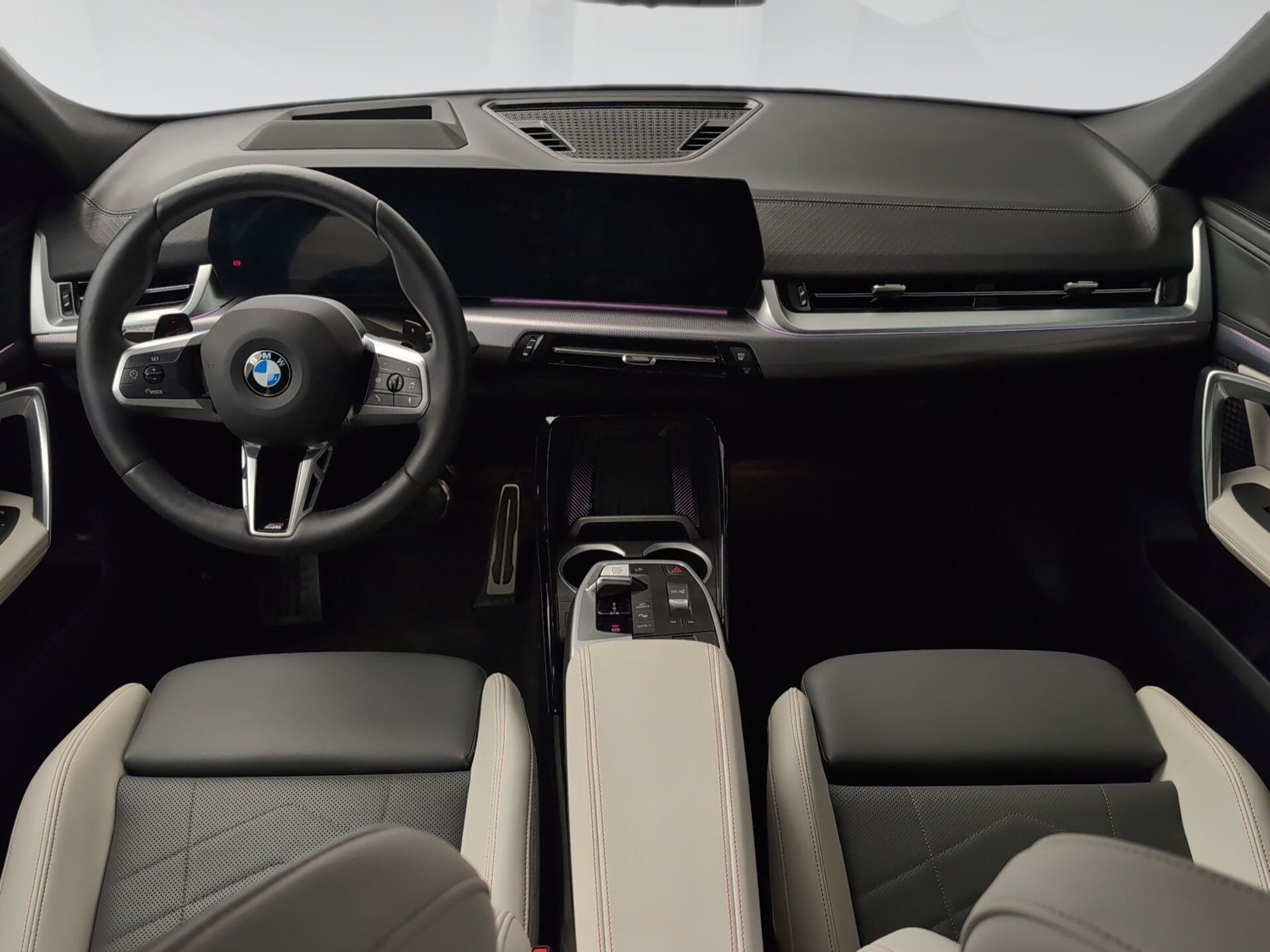 Renting BMW X2 sDrive20d 120 kW (163 CV) 7 5