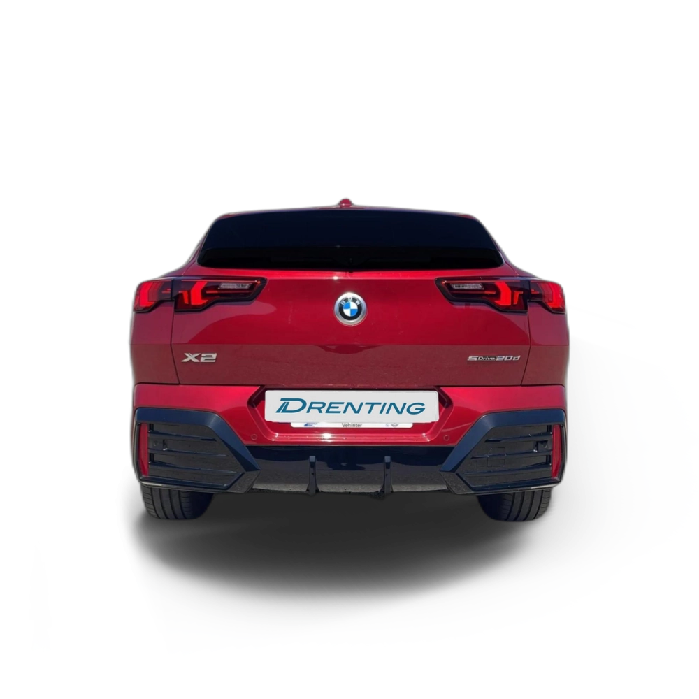 Renting BMW X2 sDrive20d 120 kW (163 CV) 7 6
