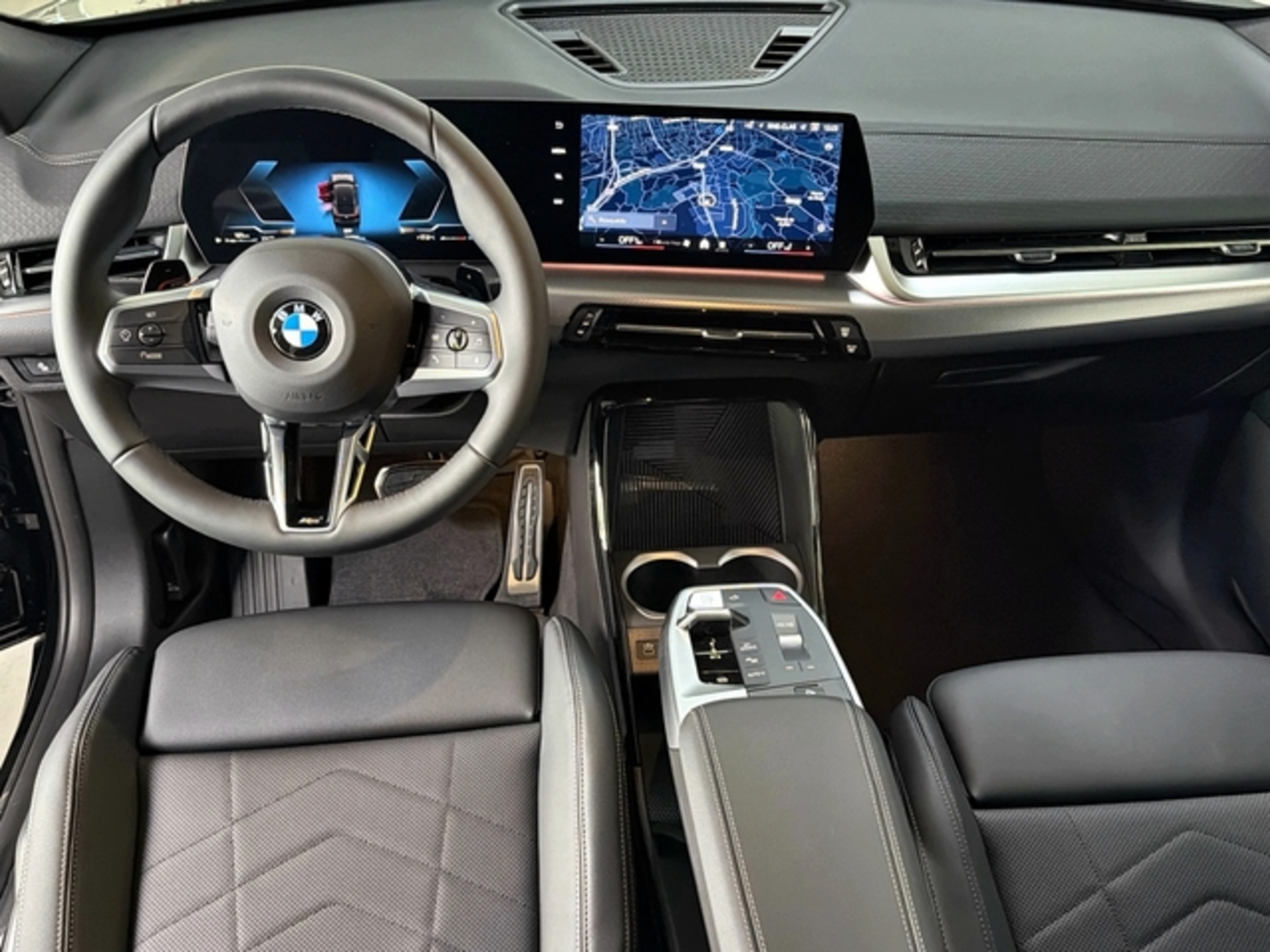 Renting BMW X2 sDrive20d 120 kW (163 CV) 7 4