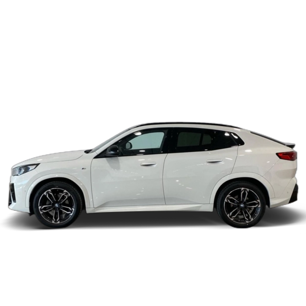 Renting BMW X2 xDrive20d 120 kW (163 CV) 12 4
