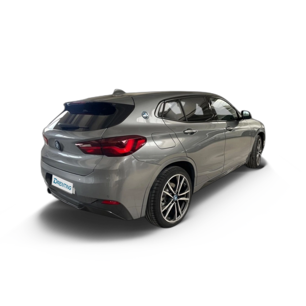 Renting BMW X2 xDrive25e 162 kW (220 CV) 1