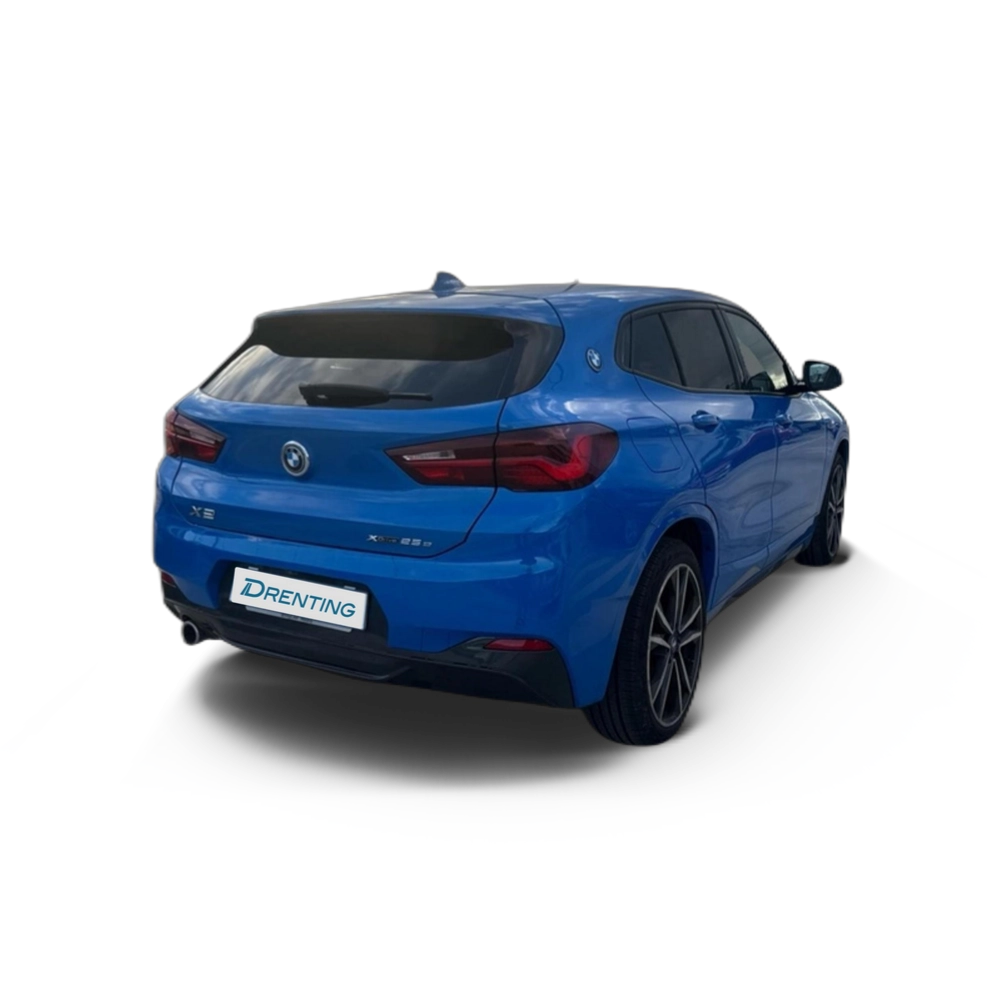 Renting BMW X2 xDrive25e 162 kW (220 CV) 4