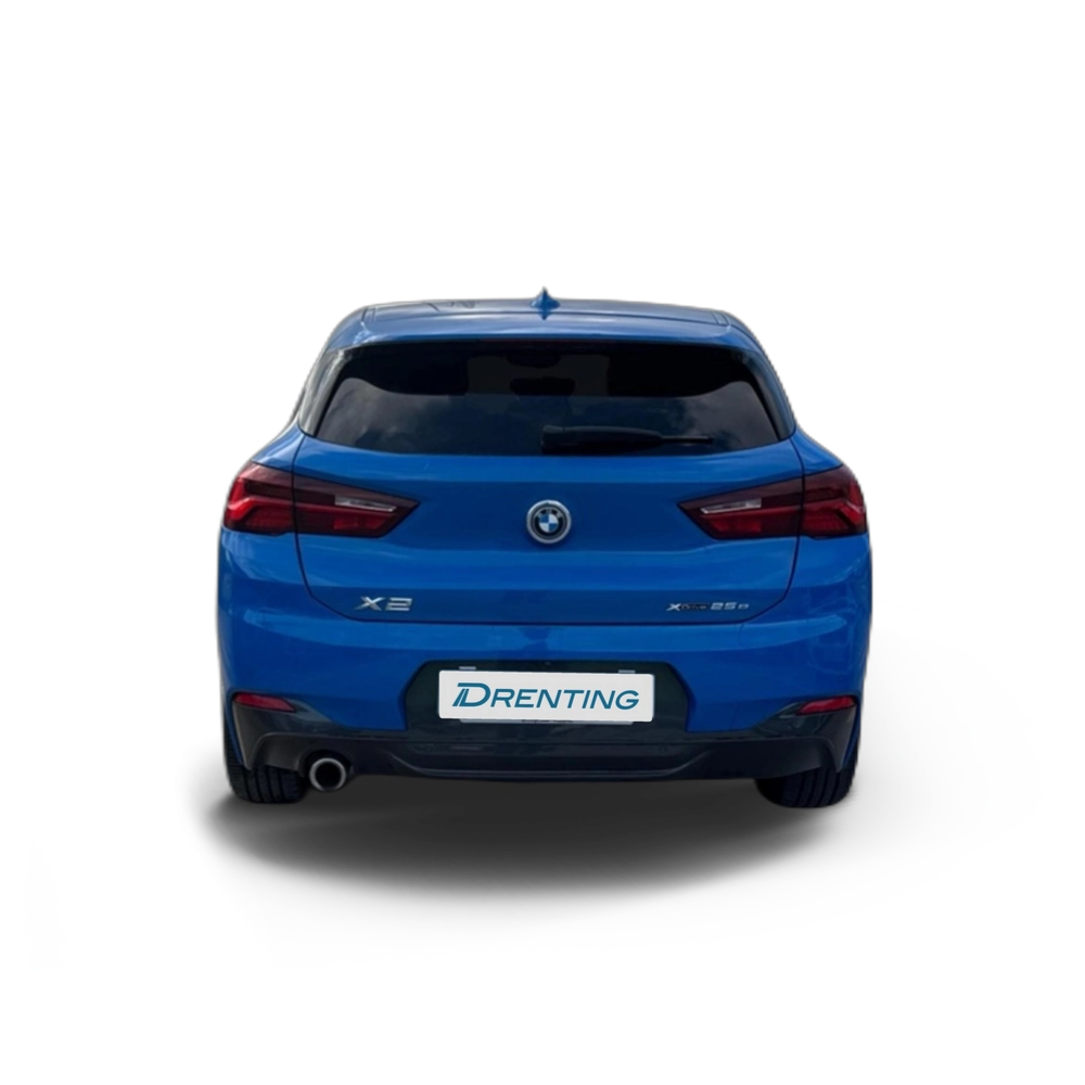 Renting BMW X2 xDrive25e 162 kW (220 CV) 4