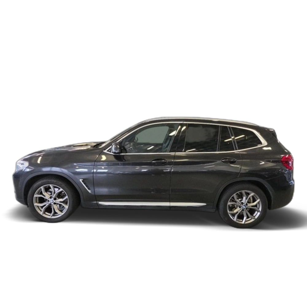 Renting BMW X3 xDrive20d 140 kW (190 CV) 1 1