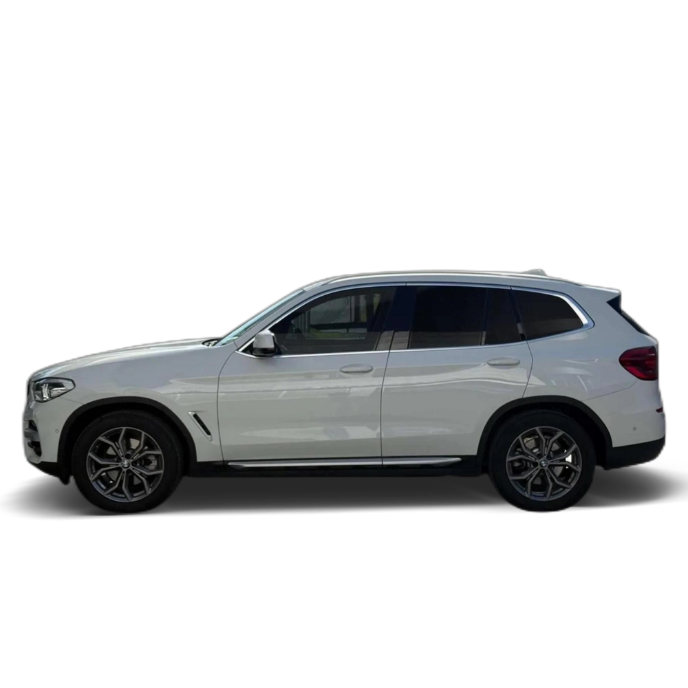 Renting BMW X3 xDrive20d 140 kW (190 CV) 2