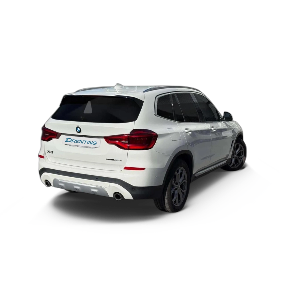 Renting BMW X3 xDrive20d 140 kW (190 CV) 2