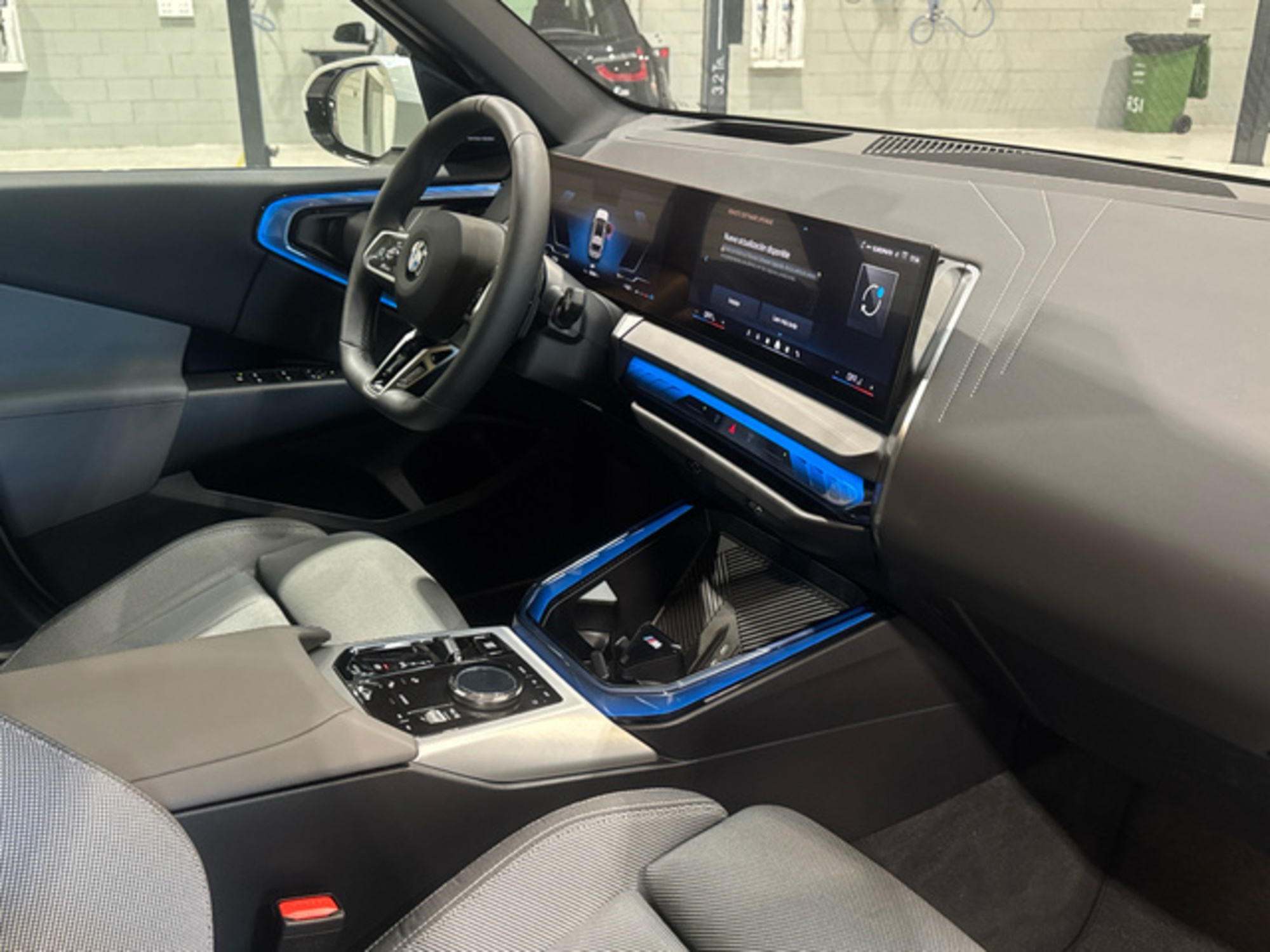 Renting BMW X3 xDrive20d 145 kW (197 CV) 10 7