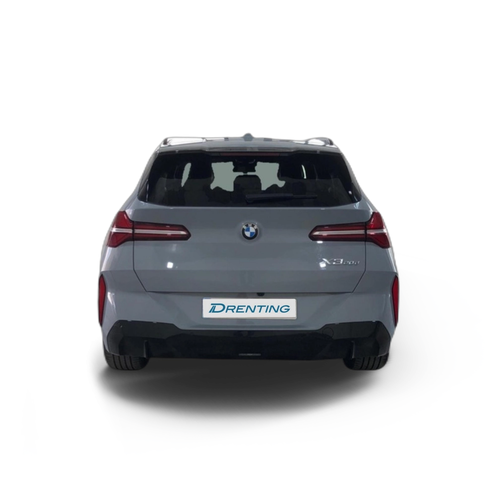 Renting BMW X3 xDrive20d 145 kW (197 CV) 11
