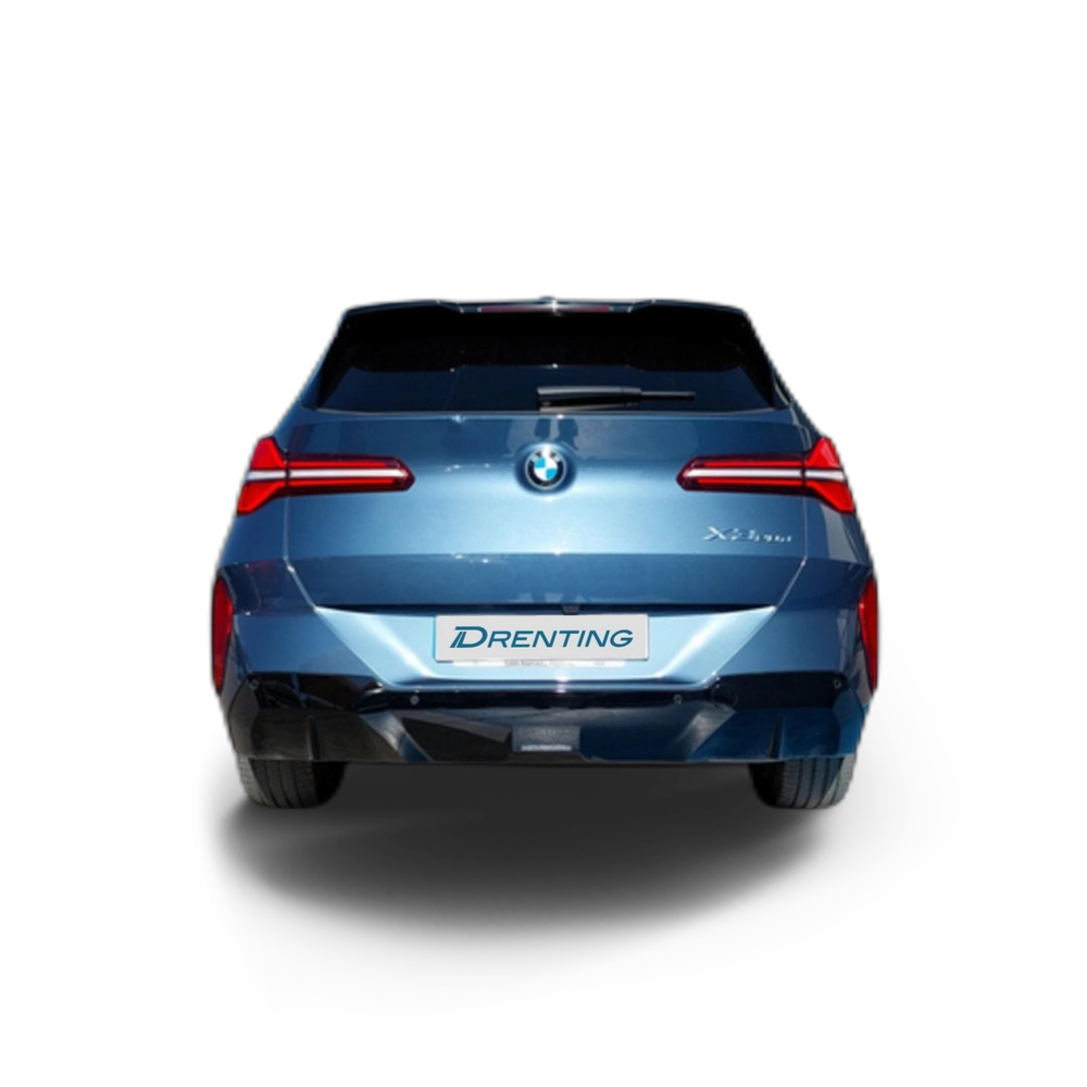 Renting BMW X3 xDrive20d 145 kW (197 CV) 18 12
