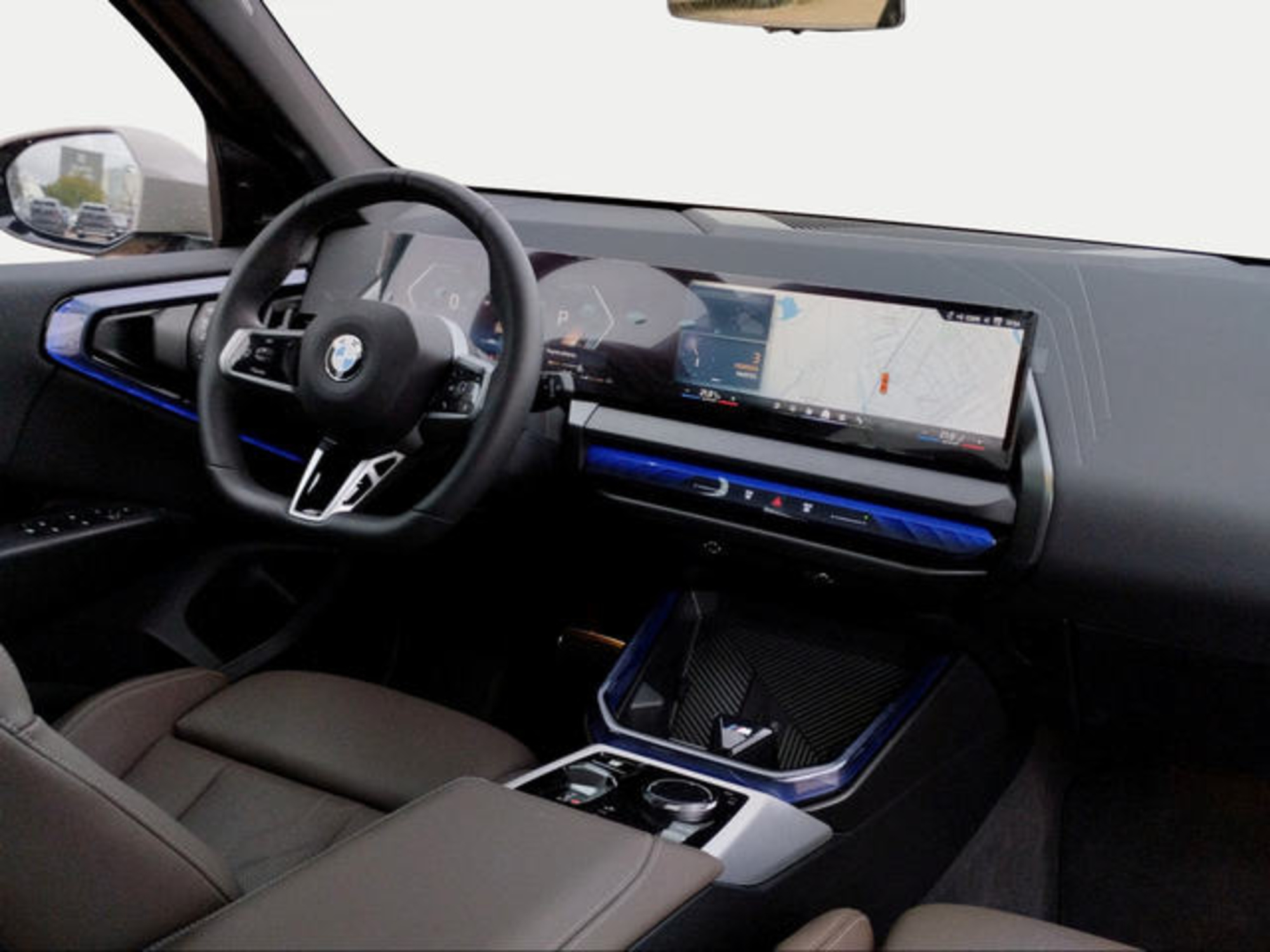 Renting BMW X3 xDrive20d 145 kW (197 CV) 18 15