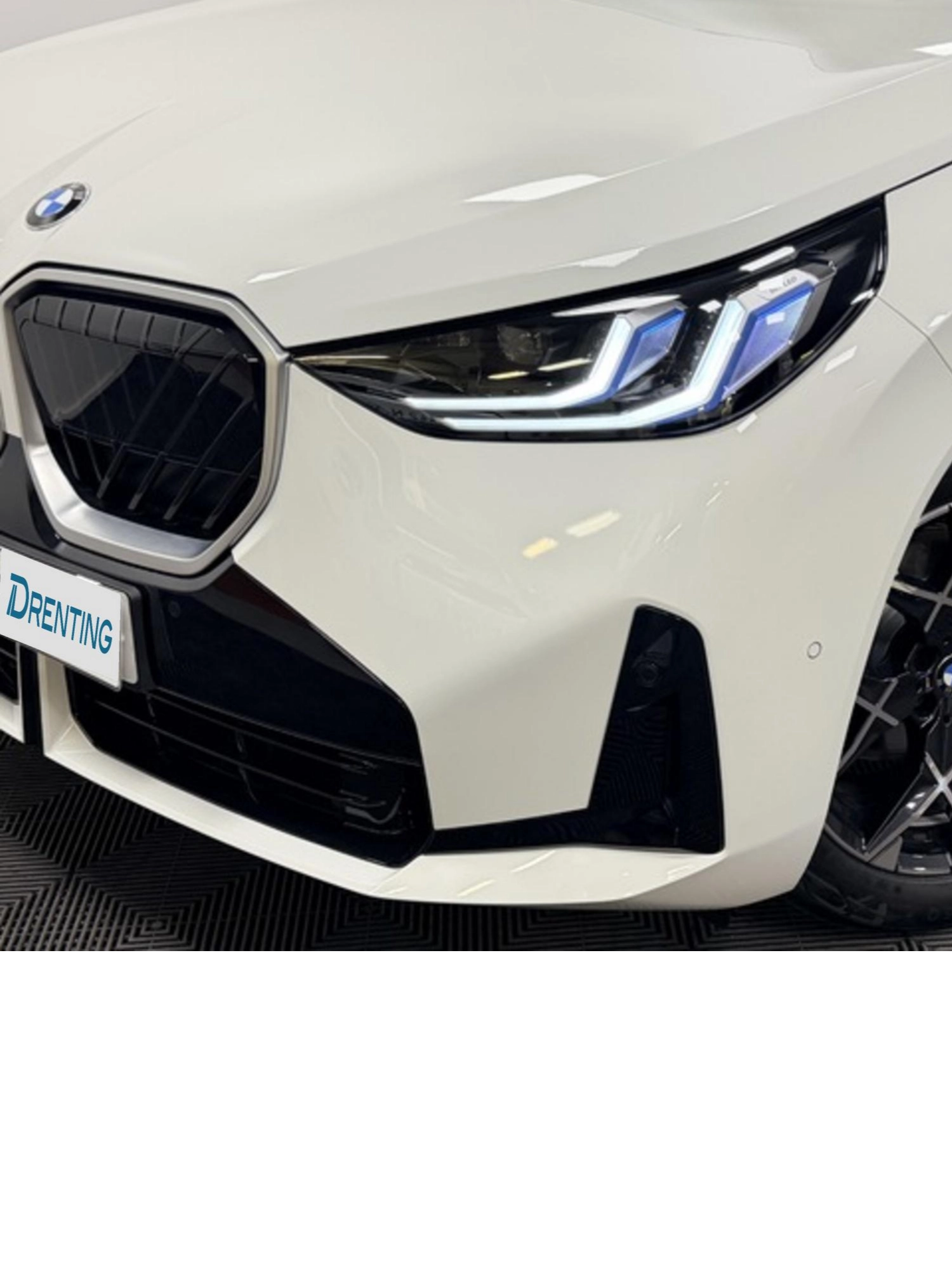 Renting BMW X3 xDrive20d 145 kW (197 CV) 19 12