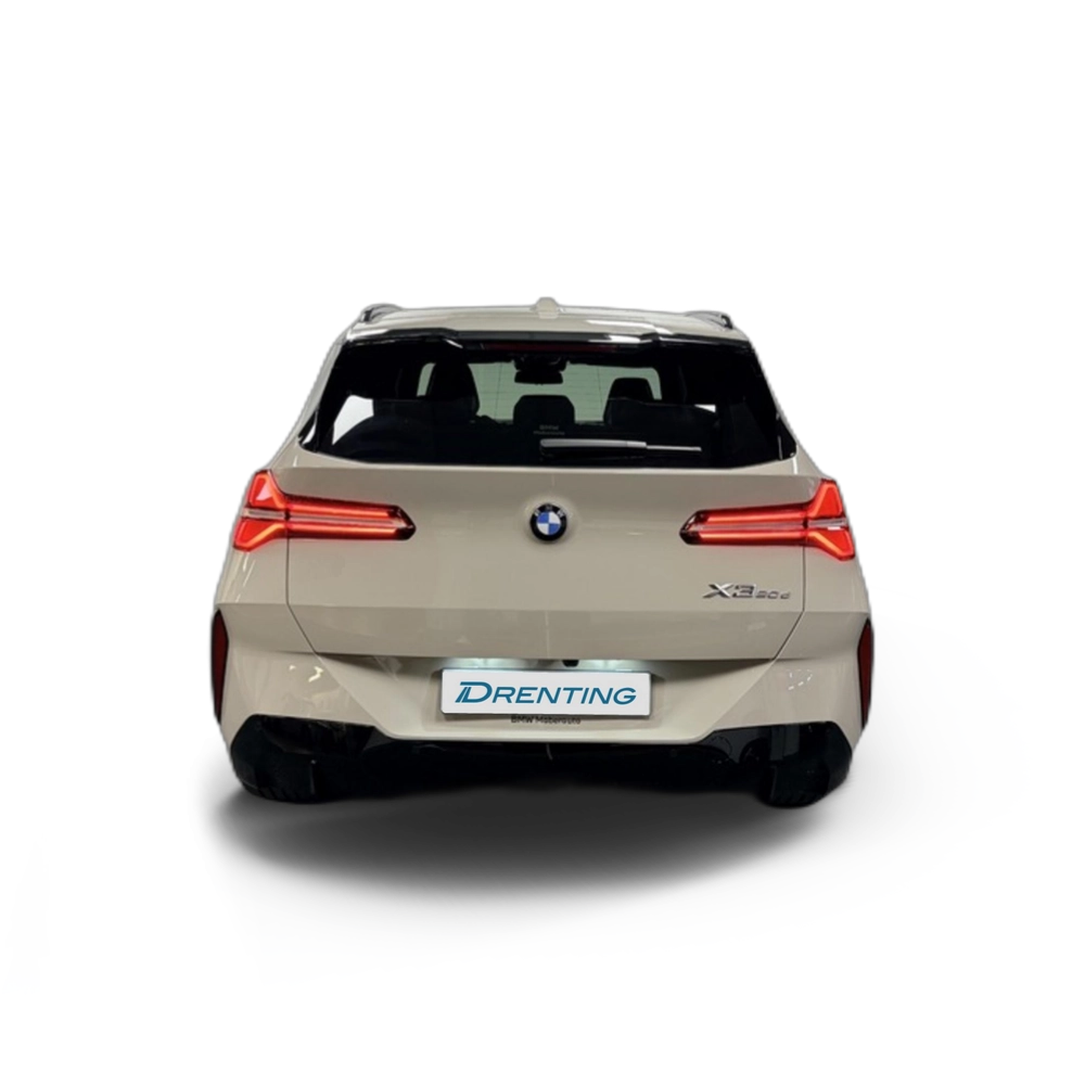 Renting BMW X3 xDrive20d 145 kW (197 CV) 19 13