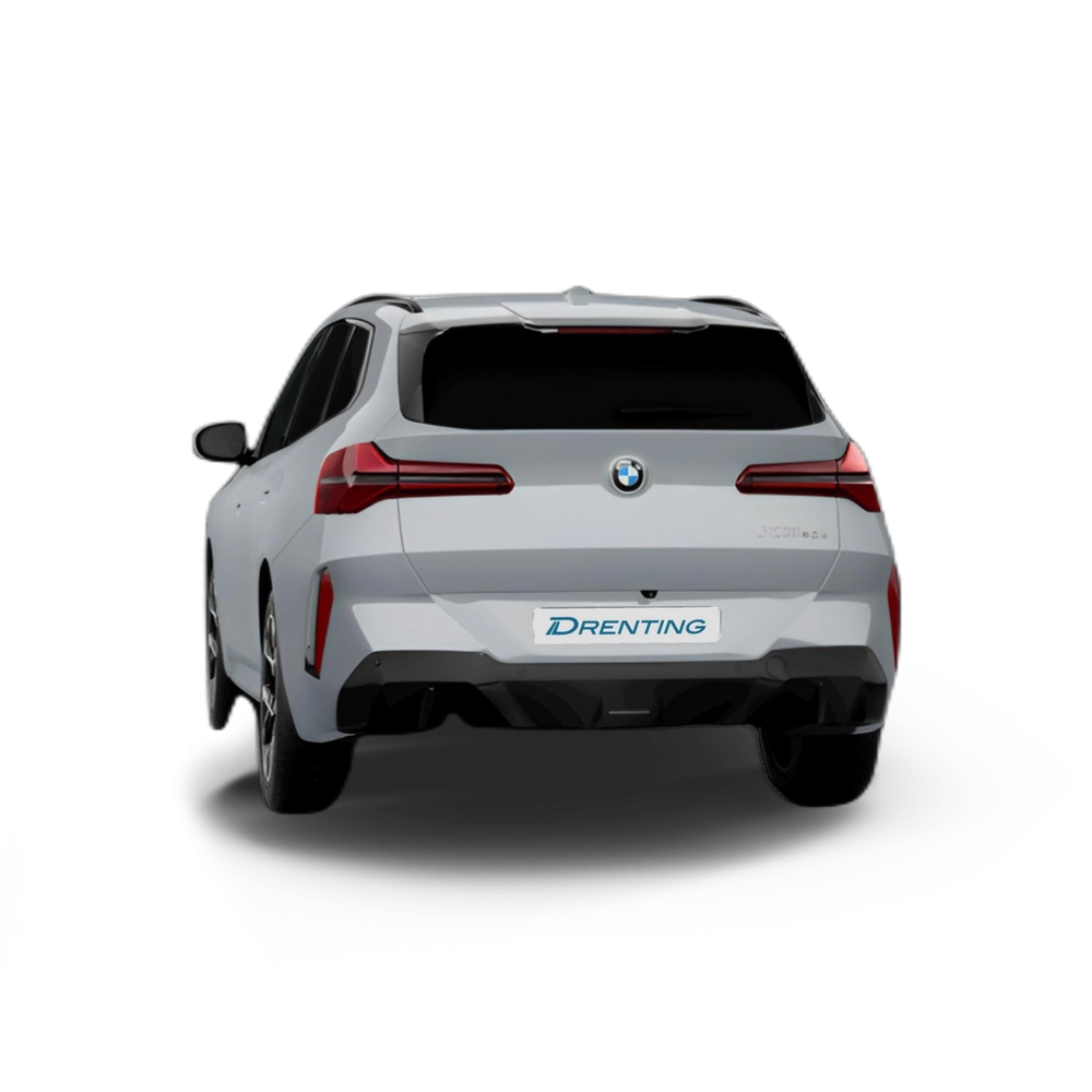 Renting BMW X3 xDrive20d 145 kW (197 CV) 3
