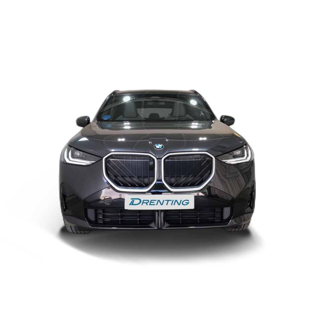 Renting BMW X3 xDrive30e 220 kW (299 CV) 10
