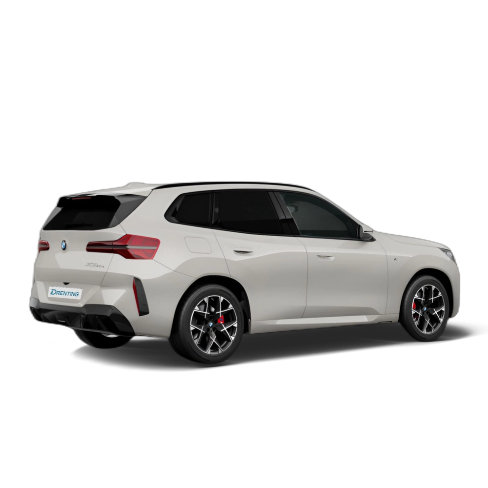 Renting BMW X3 xDrive30e 220 kW (299 CV) 4 1
