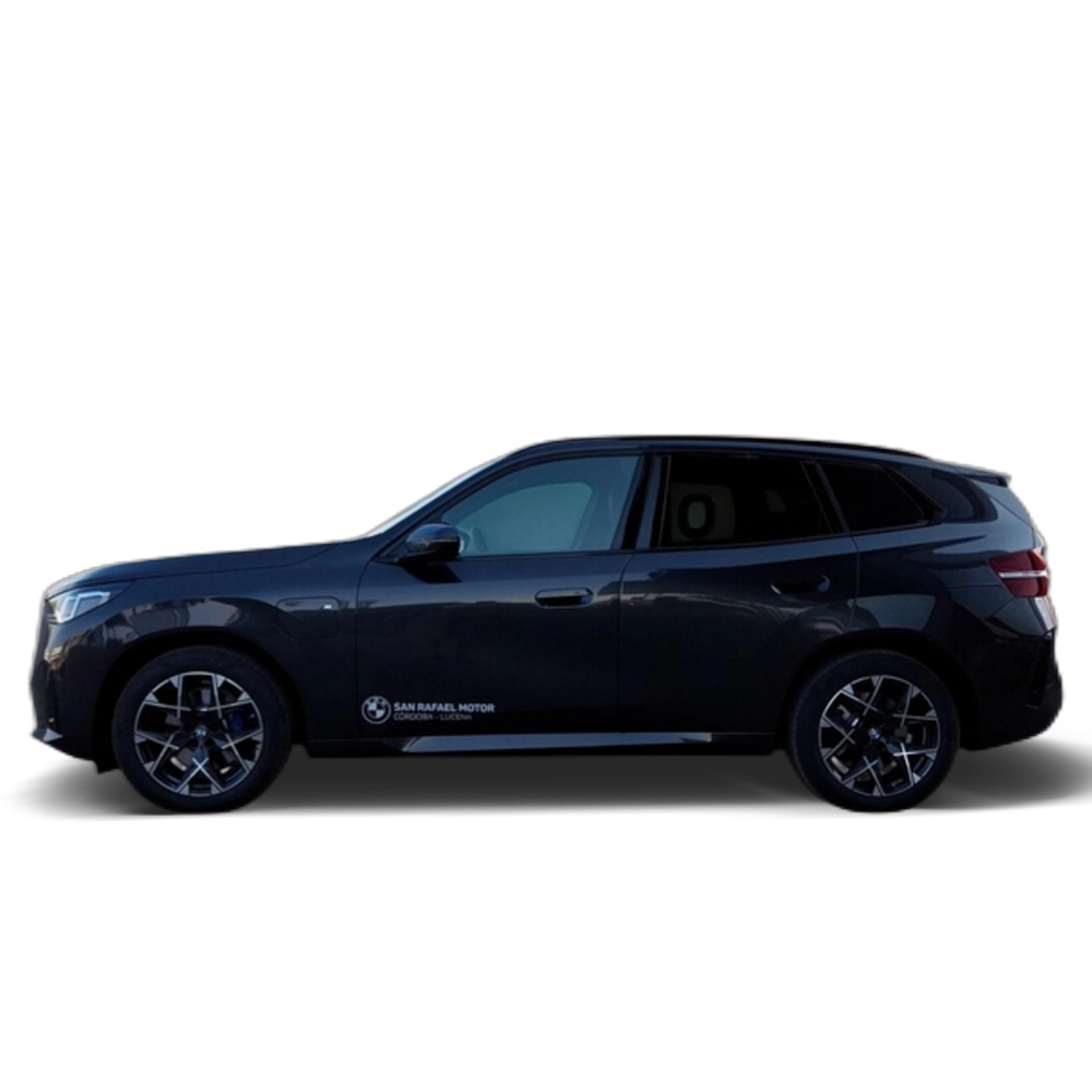 Renting BMW X3 xDrive30e 220 kW (299 CV) 4 7
