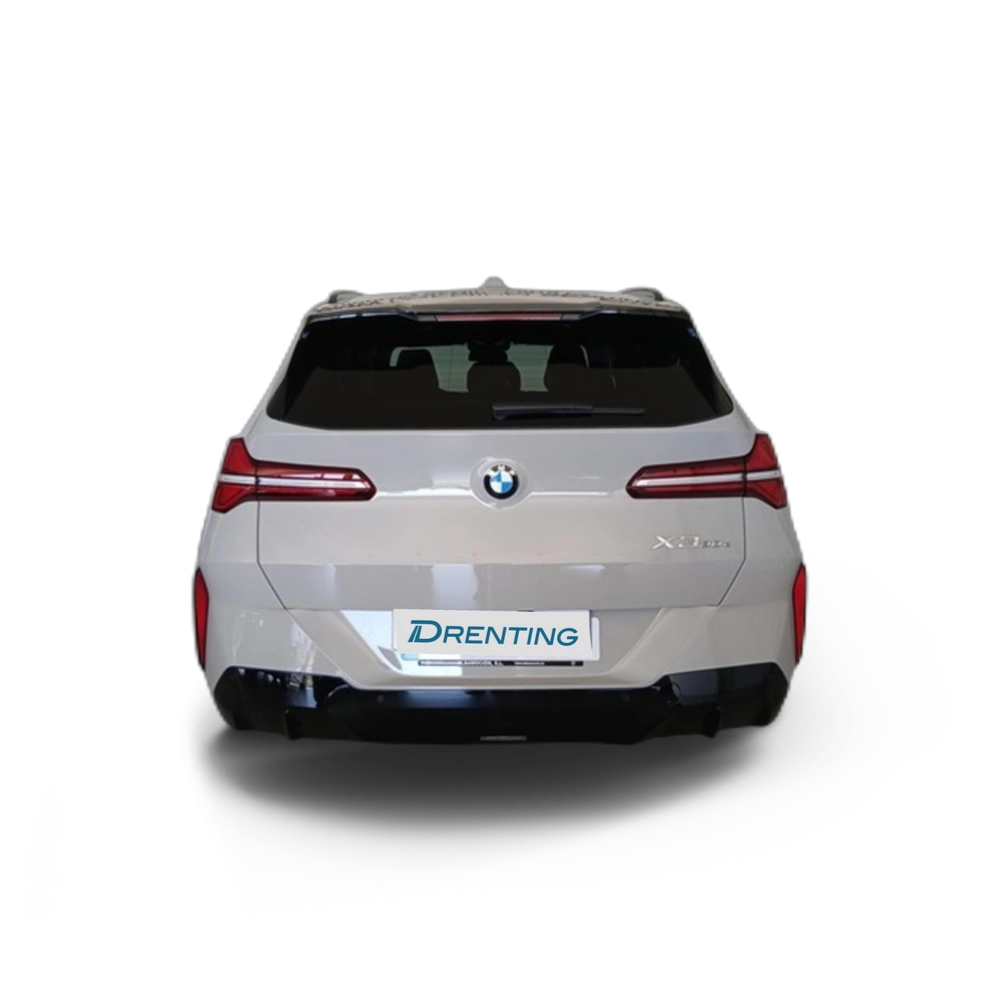 Renting BMW X3 xDrive30e 220 kW (299 CV) 6